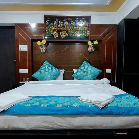 Hotel D Indian Kargil Buitenkant foto